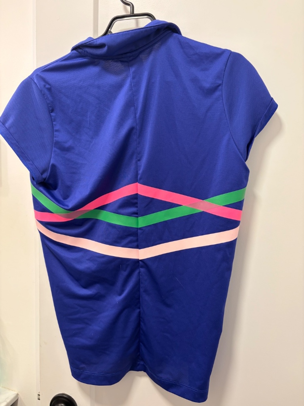 Nike Golf Polo Shirt WOMEN'S M Mesh Dri-Fit Tour Performance Royal Blue - Picture 3 of 3